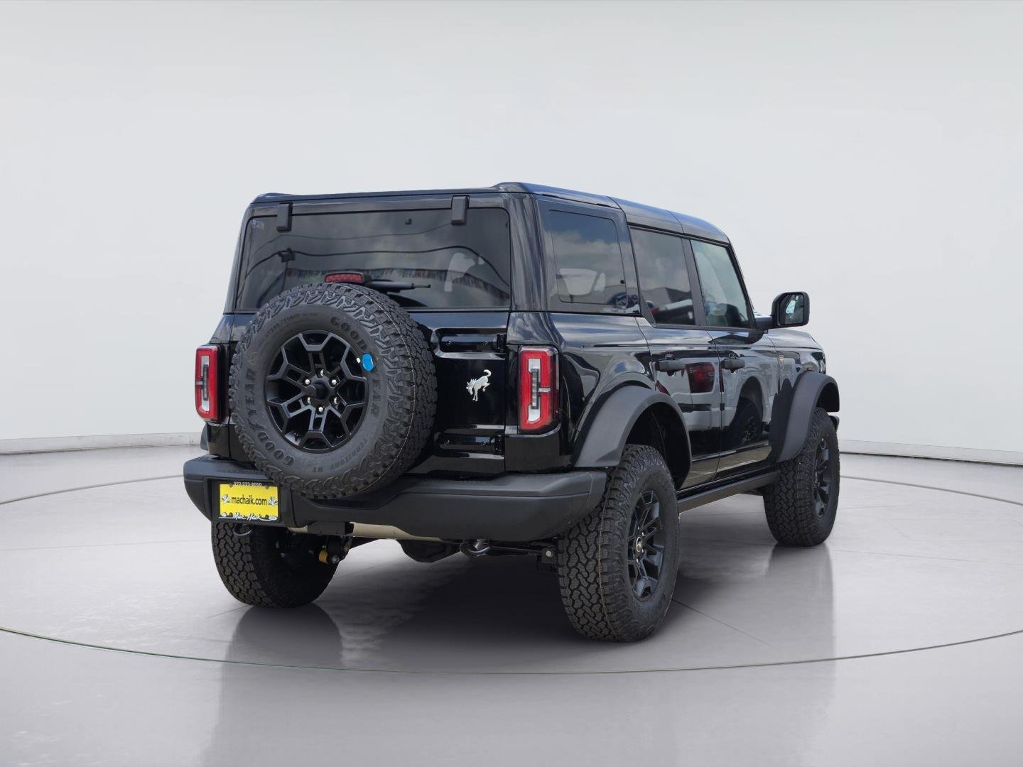 New 2026 Shadow Black Ford Badlands® image 4