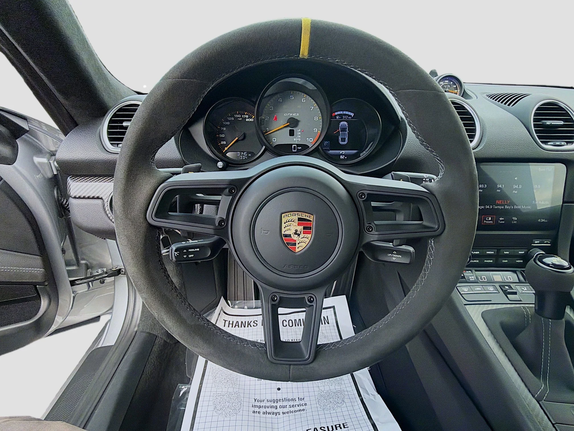 2025 Porsche 718 GT4 RS - Photo 35