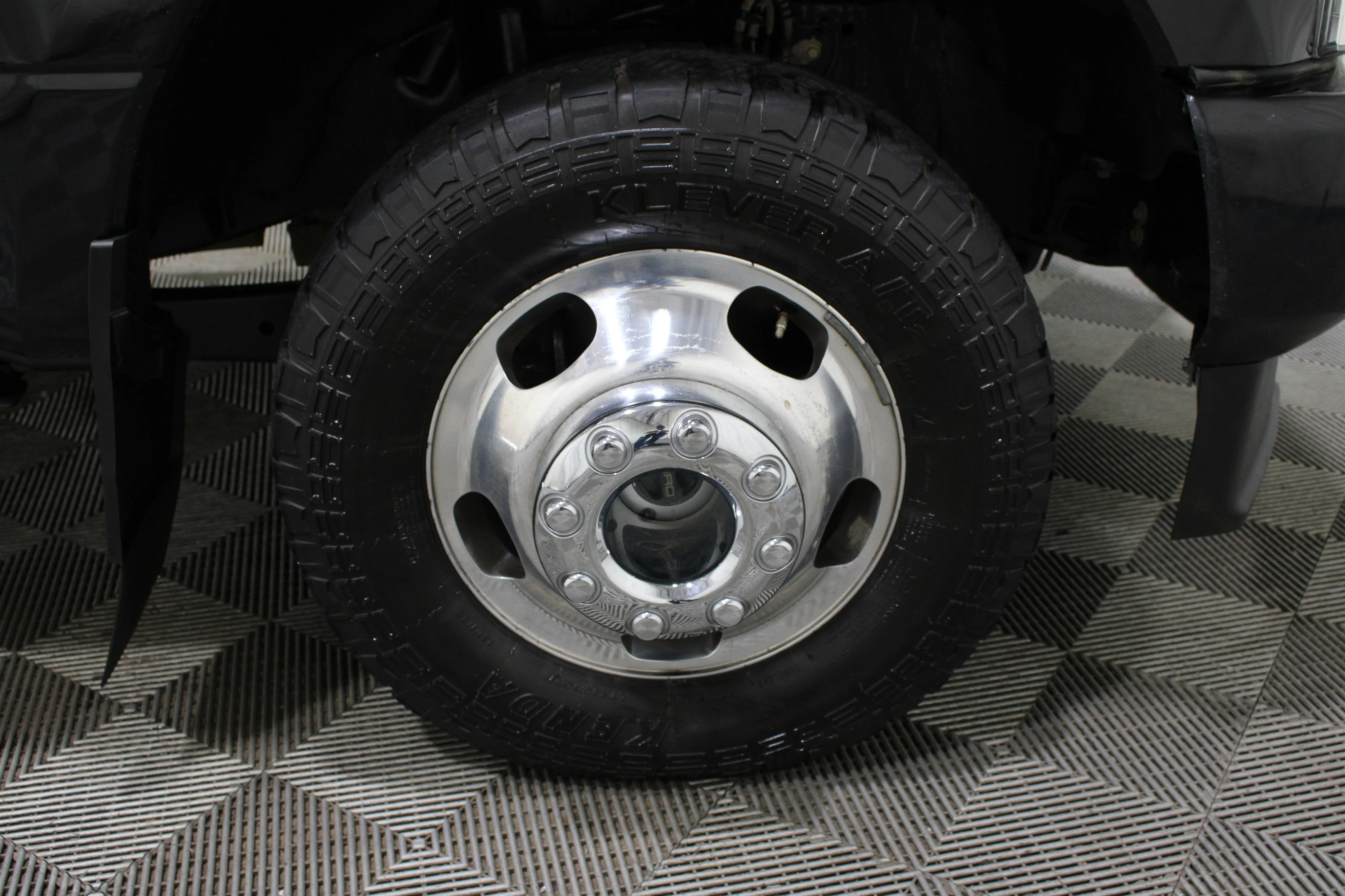 2022 Ford F-350 Super Duty Platinum - Photo 40