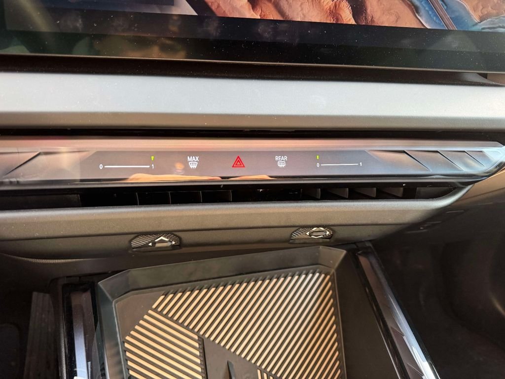 2025 BMW X3 30 - Photo 13