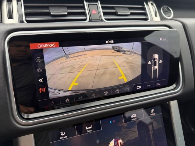 Used 2018 Gray Land Rover 5.0L V8 Supercharged image 21