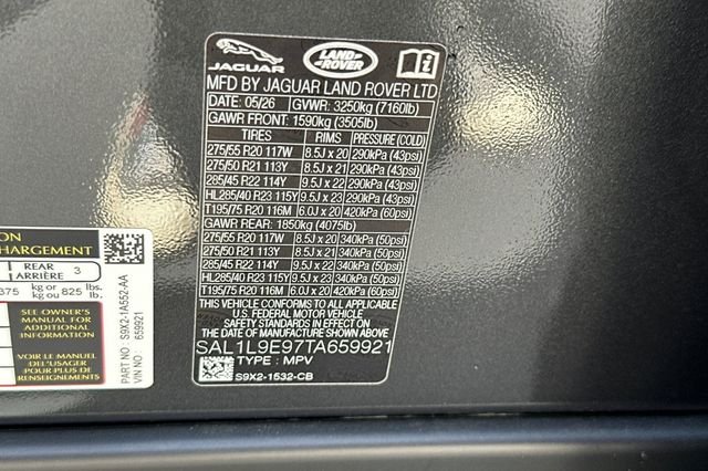New 2026 Carpathian Grey Land Rover Dynamic SE image 28