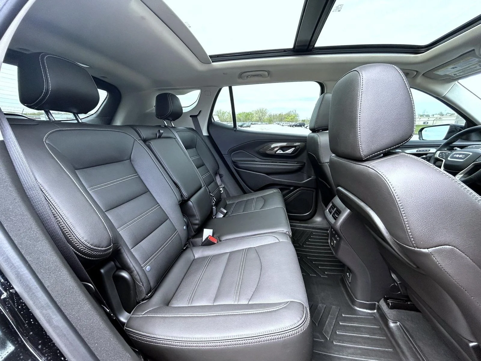 2024 GMC Terrain Denali - Photo 19