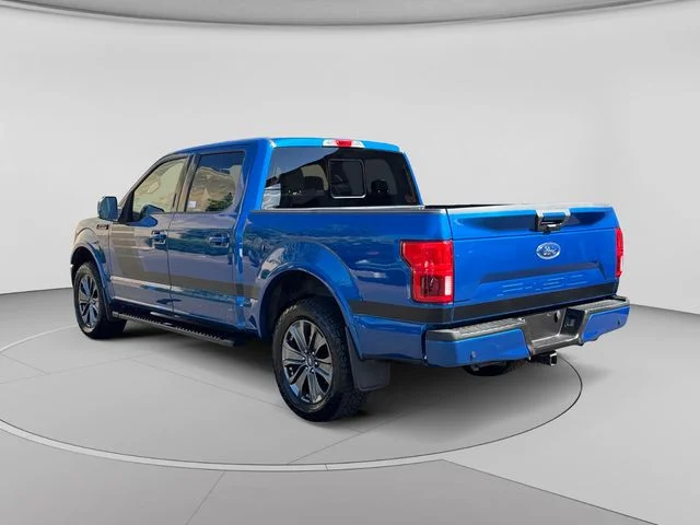 Used 2018 Lightning Blue Ford XLT image 3