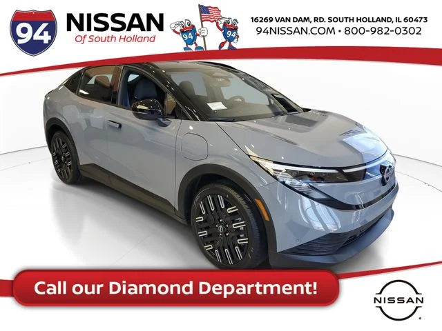 2026 Nissan Leaf Platinum+'s photo