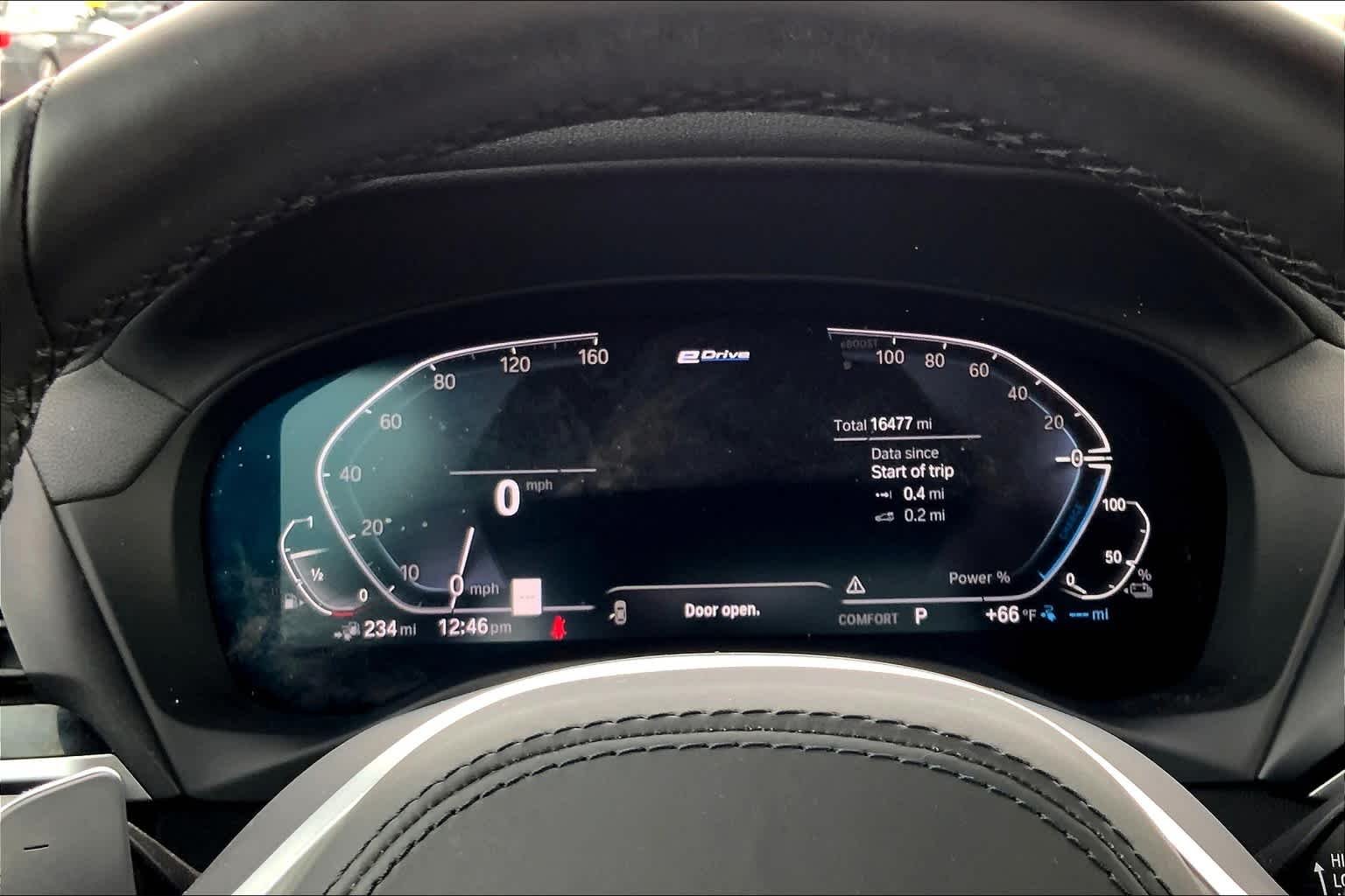 Used 2021 Alpine White BMW xDrive30e image 25