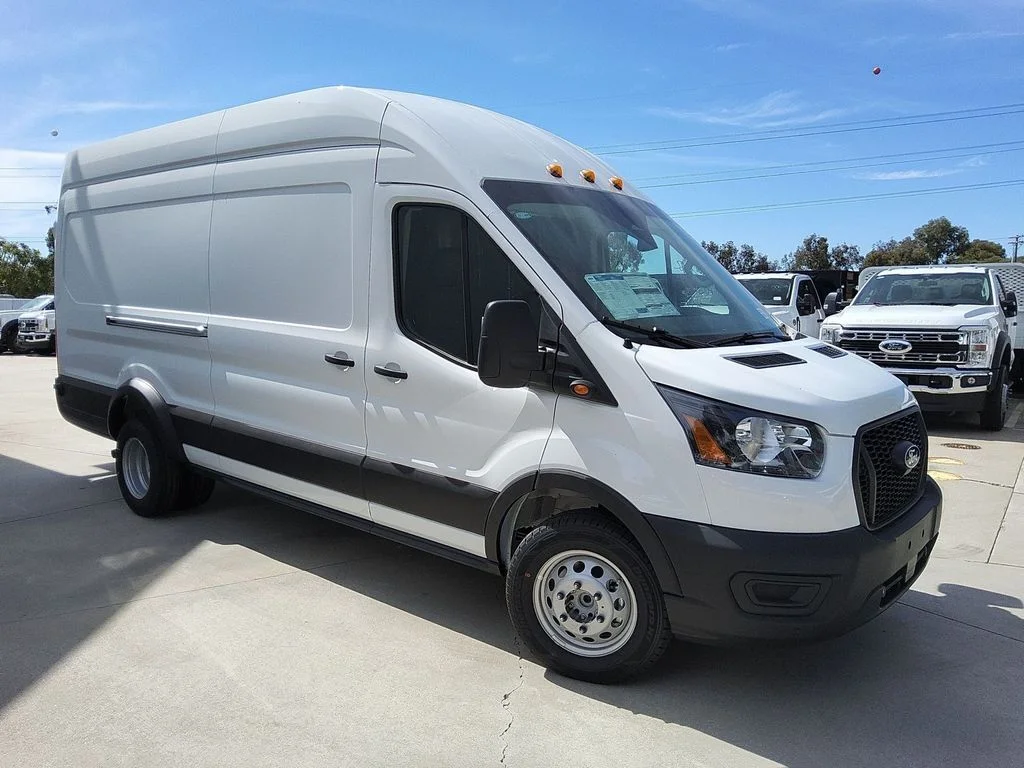 New 2026 White Ford Base image 18