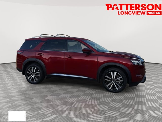 Pre-Owned 2025 Nissan Pathfinder Platinum