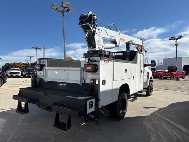New 2024 Summit White Chevrolet Work Truck image 5