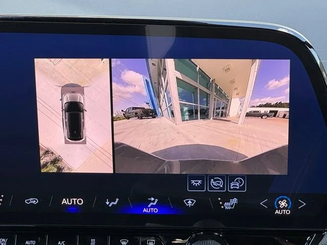 2025 Chevrolet Blazer EV LT - Photo 32