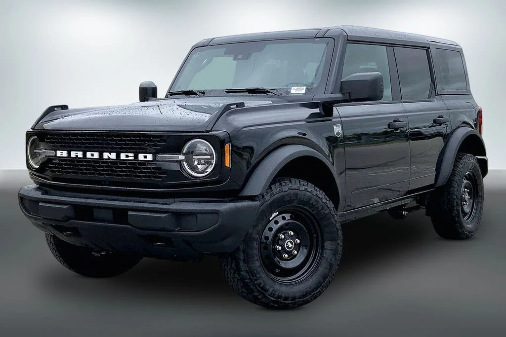 New 2026 Shadow Black Ford Big Bend image 2