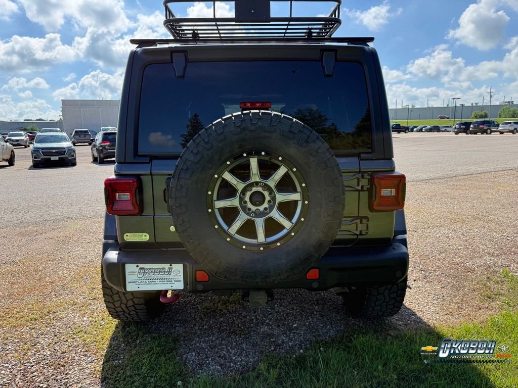 Used 2018 Gray Jeep Unlimited Rubicon image 4