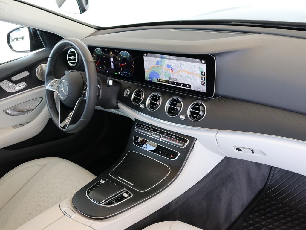 Used 2022  Mercedes-Benz E 450 image 41