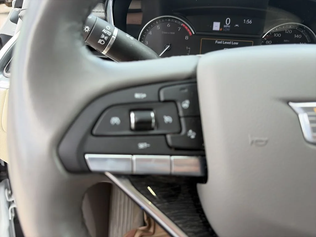 Used 2023 White Cadillac Premium Luxury image 21