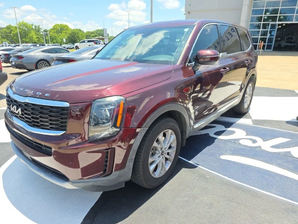 2022 Kia Telluride LX FWD's photo