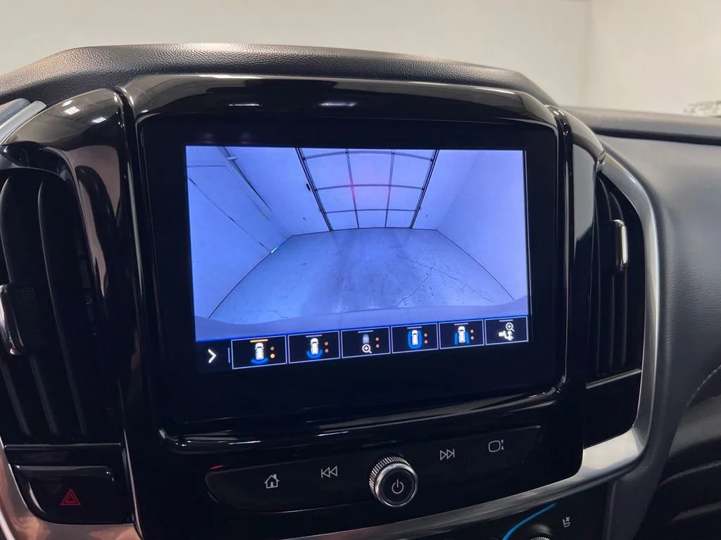 2021 Chevrolet Traverse Premier - Photo 25
