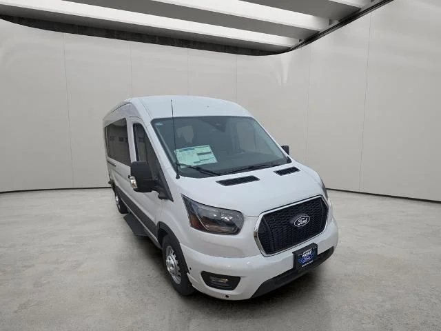 New 2026 Oxford White Ford Passenger Van XLT image 7