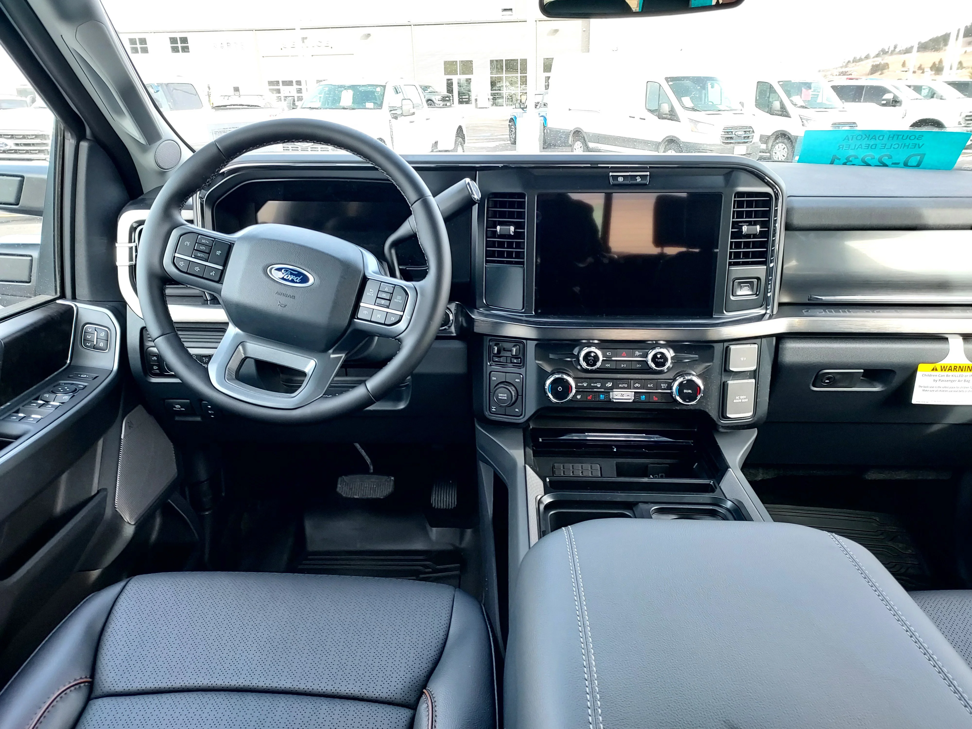 New 2026 Star White Metallic Tri-Coat Ford LARIAT image 29