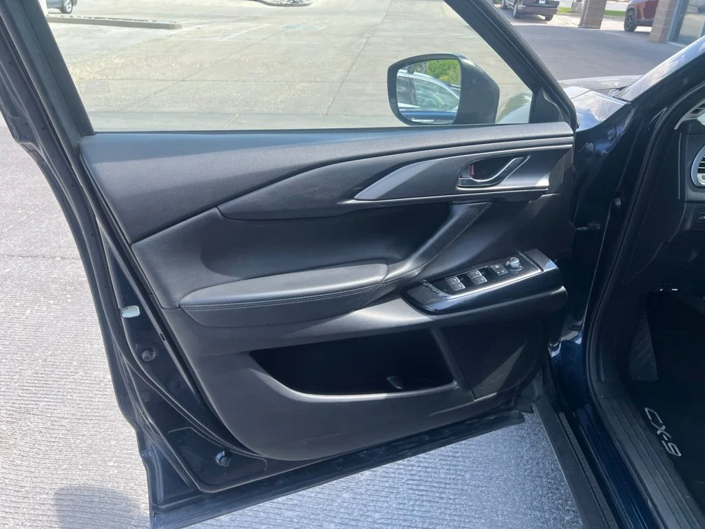 Used 2019 Blue Mazda Touring image 14