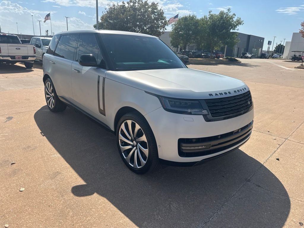 Used 2025 Silver Land Rover Autobiography image 5