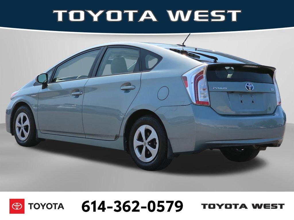 Used 2014 Beige Toyota Three image 10