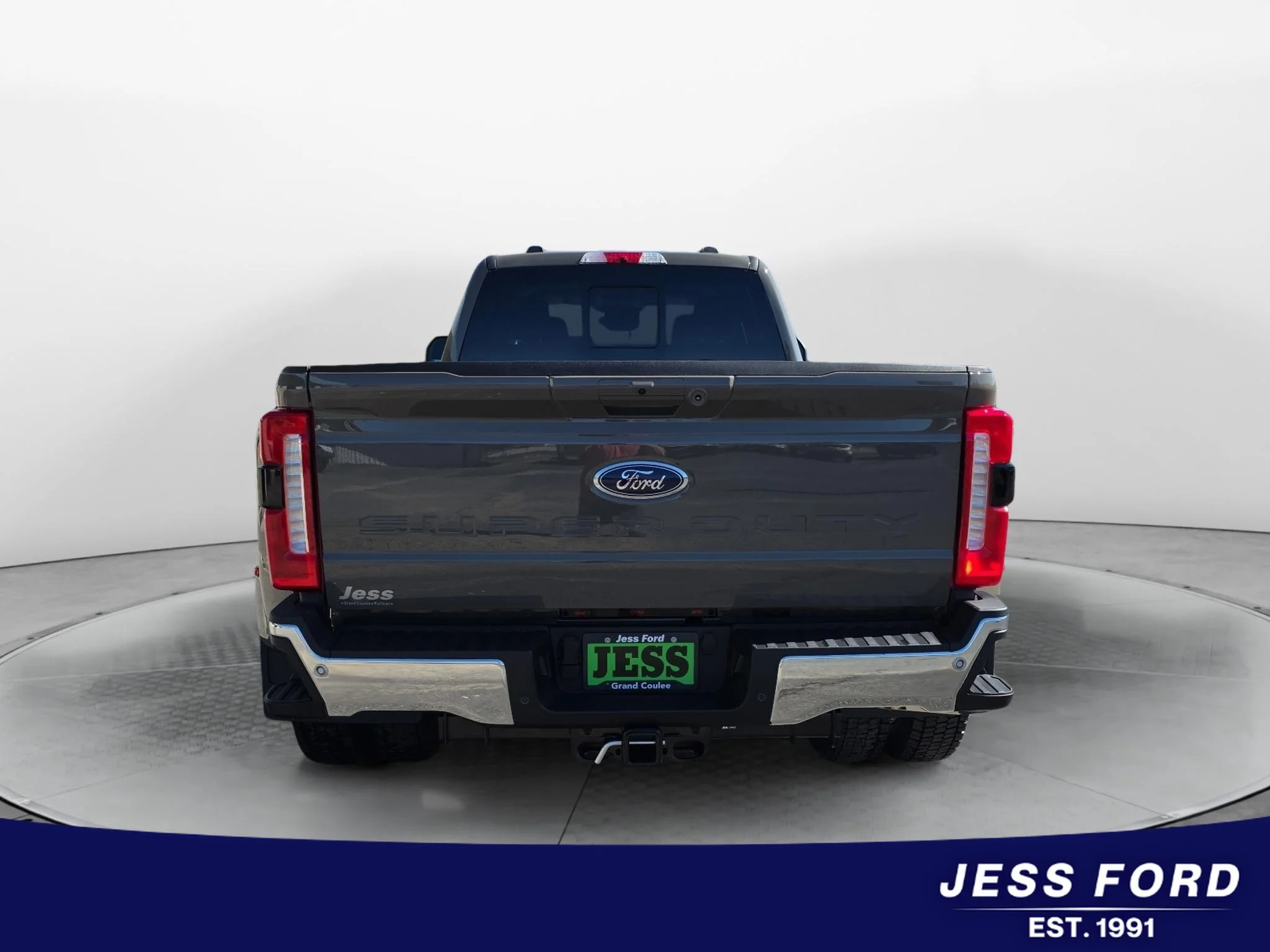 New 2026 Marsh Gray Ford F-450® XLT image 4