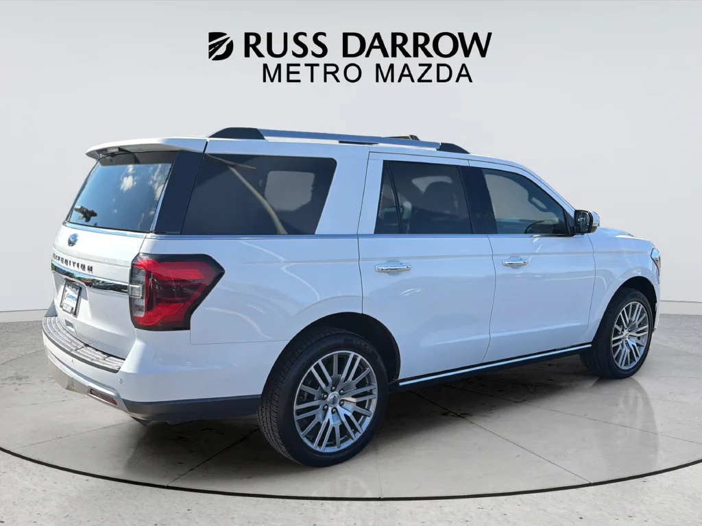 Used 2024 White Ford Limited image 5