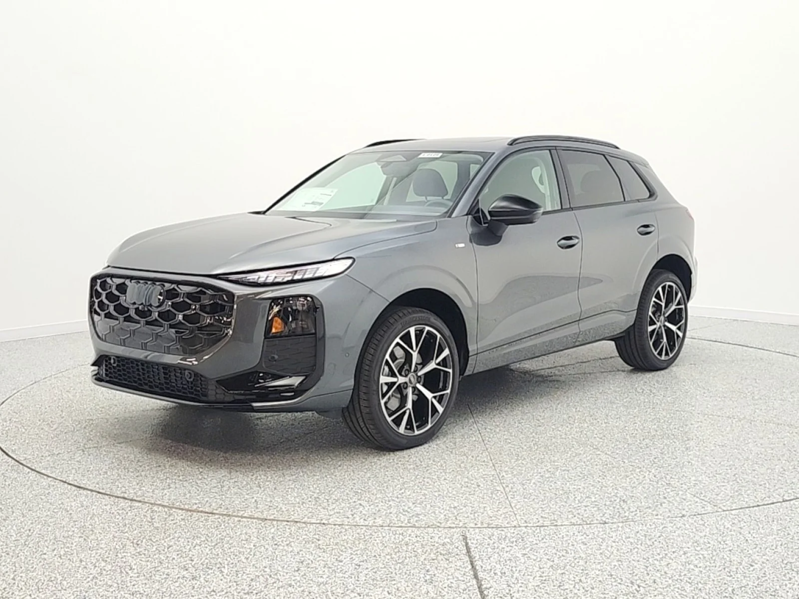 2026 Audi Q3 S line quattro's photo