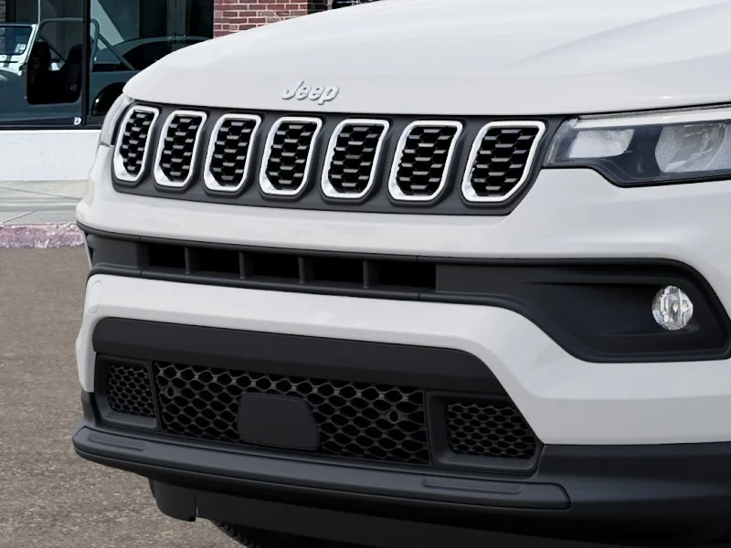 New 2026 Bright White Clearcoat Jeep Latitude image 37