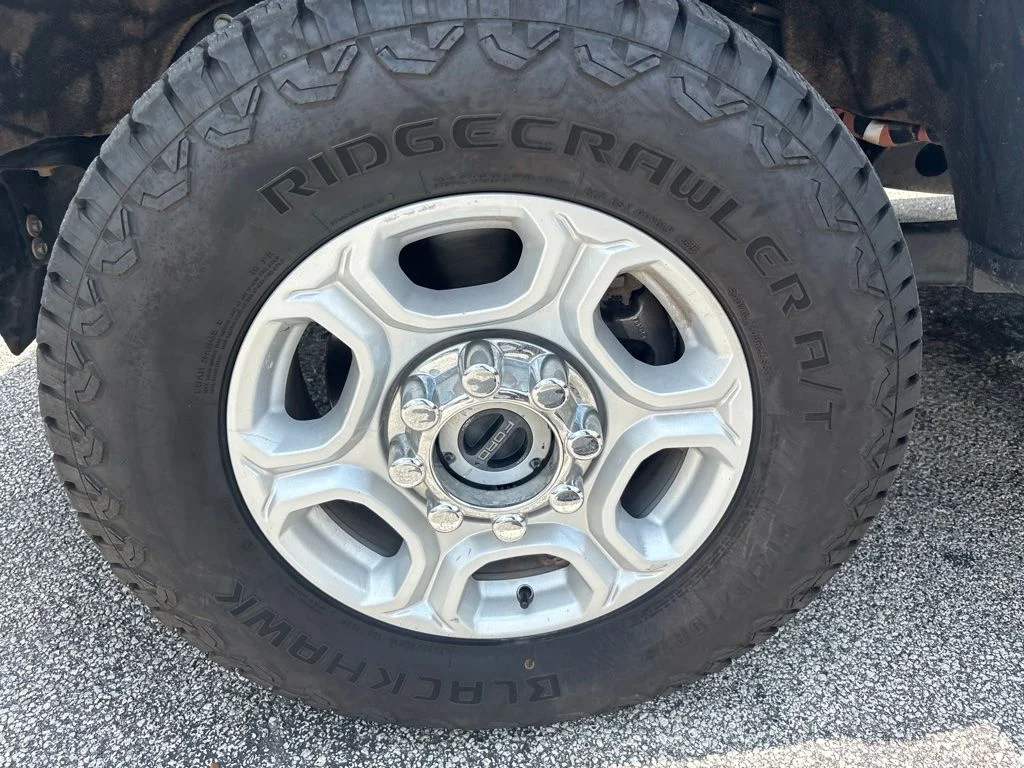 Used 2025 White Ford XLT image 6