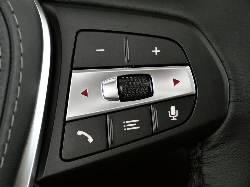2026 BMW X5 50e - Photo 44