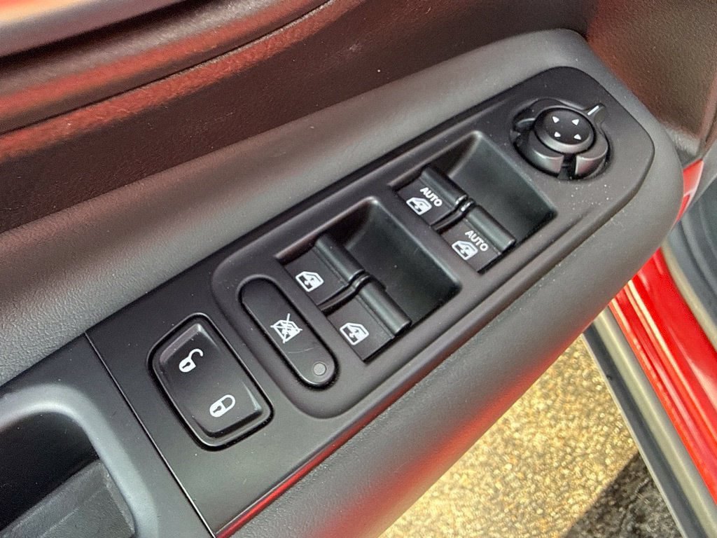 Used 2022 Red Jeep Trailhawk image 21