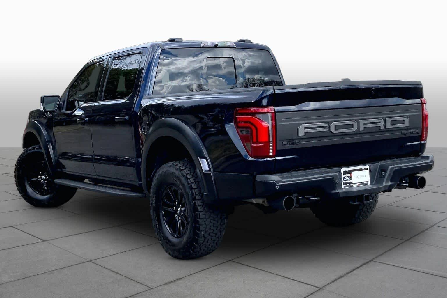 Used 2025 Antimatter Blue Metallic Ford Raptor image 21