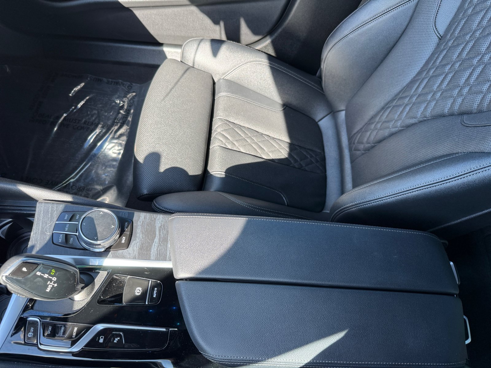 Used 2023 Jet Black BMW 530e iPerformance image 14