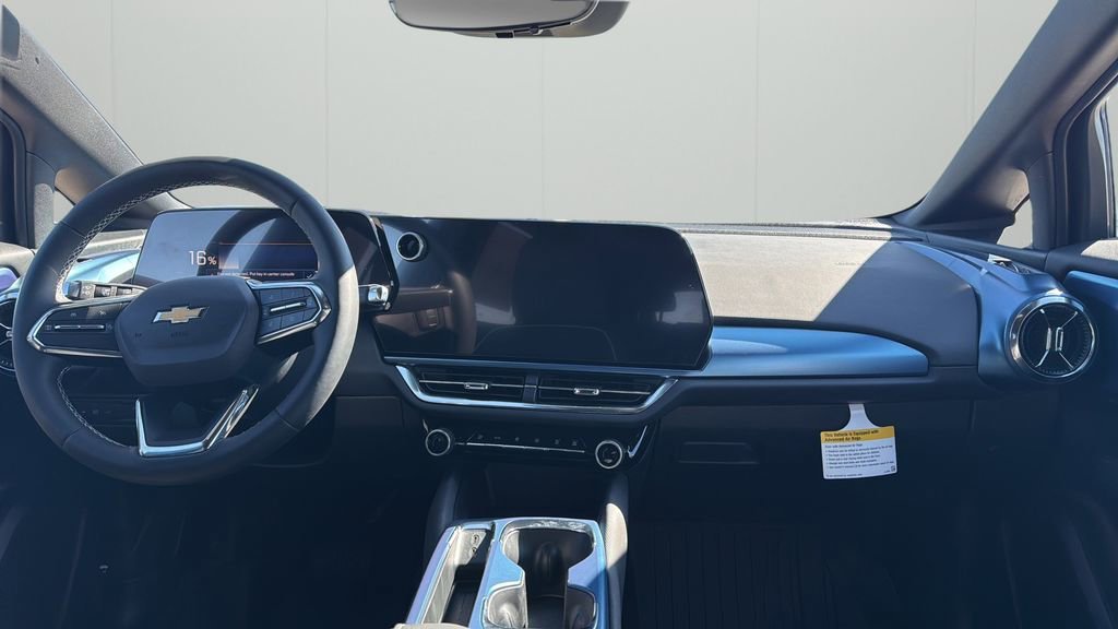 2026 Chevrolet Equinox EV 2LT - Photo 12
