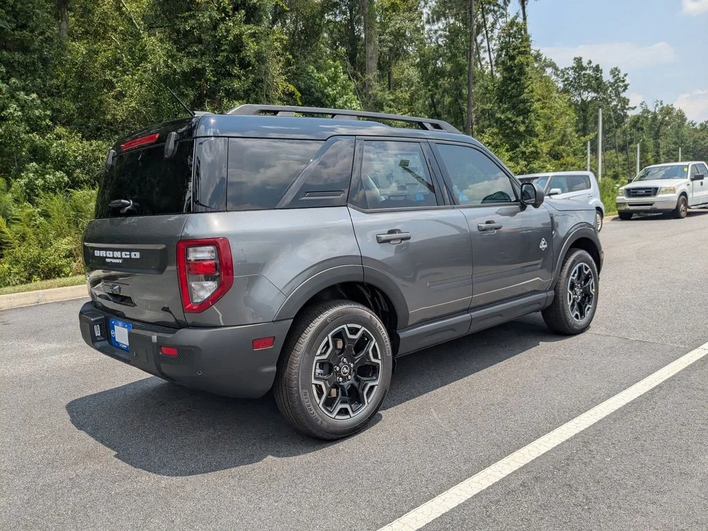 New 2026 Gray Ford Outer Banks image 5
