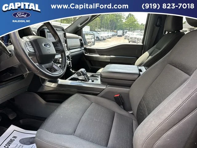 Used 2023 White Ford XLT image 19