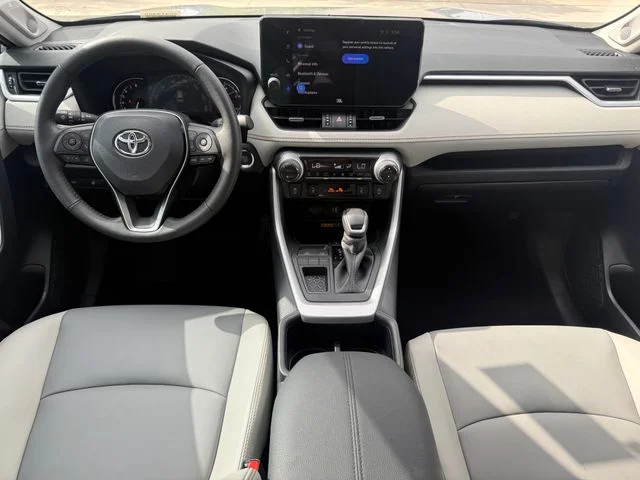 Certified Used 2025 Silver Toyota XLE Premium image 23