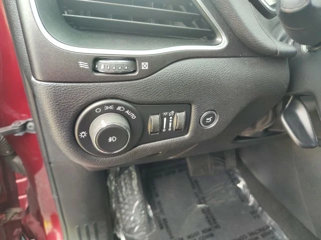 Used 2020 Red Jeep Trailhawk image 13