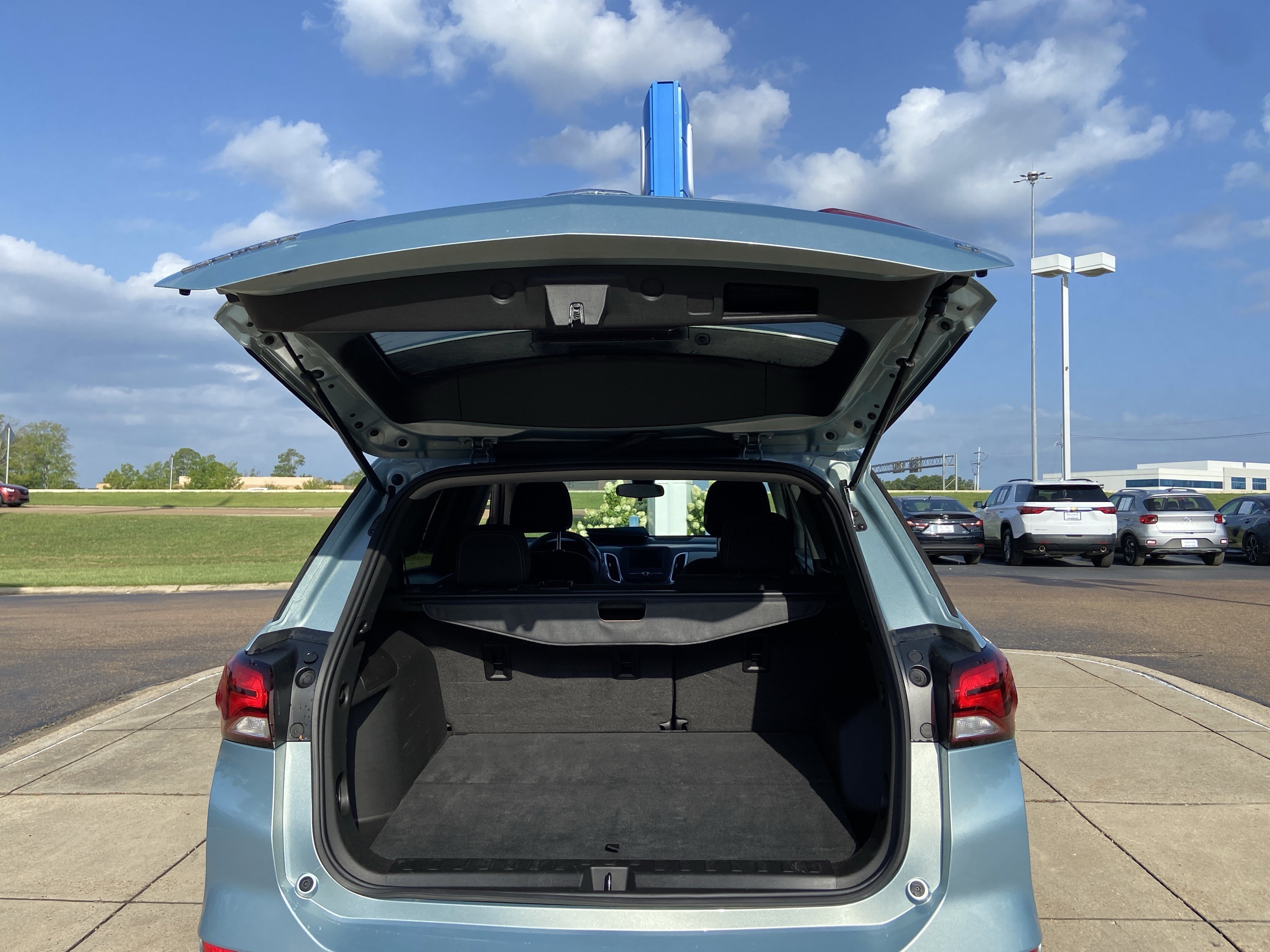 Used 2022 Seaglass Blue Metallic Chevrolet LT image 26
