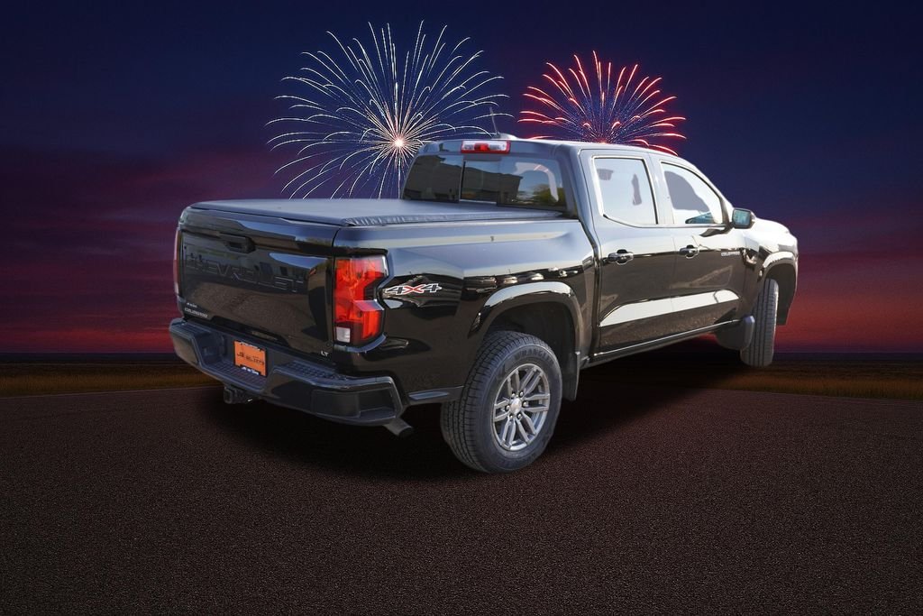 Used 2023 Black Chevrolet LT image 5