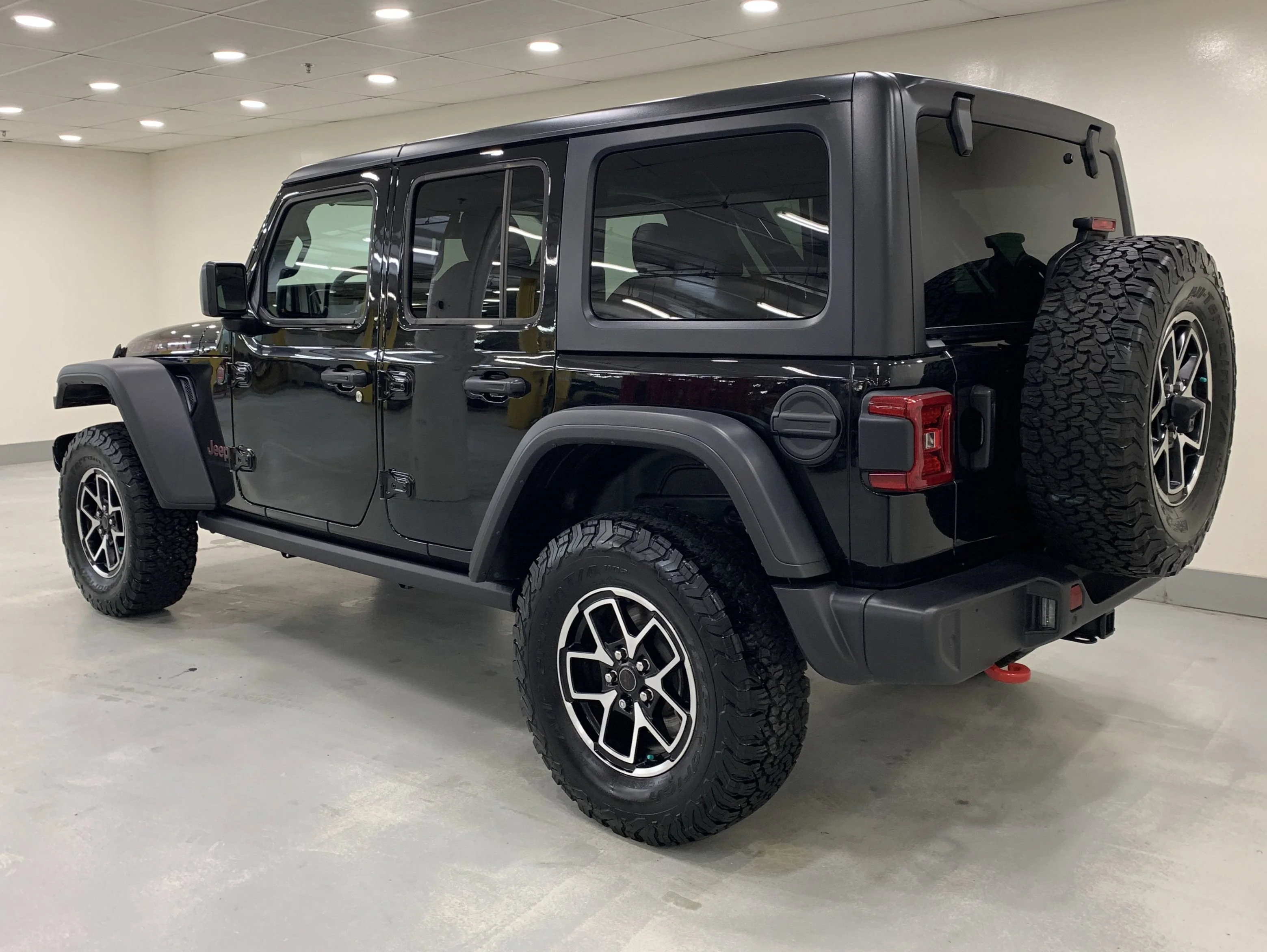 Certified Used 2024 Black Jeep Rubicon * V6 * Available Until Exported to USA image 3