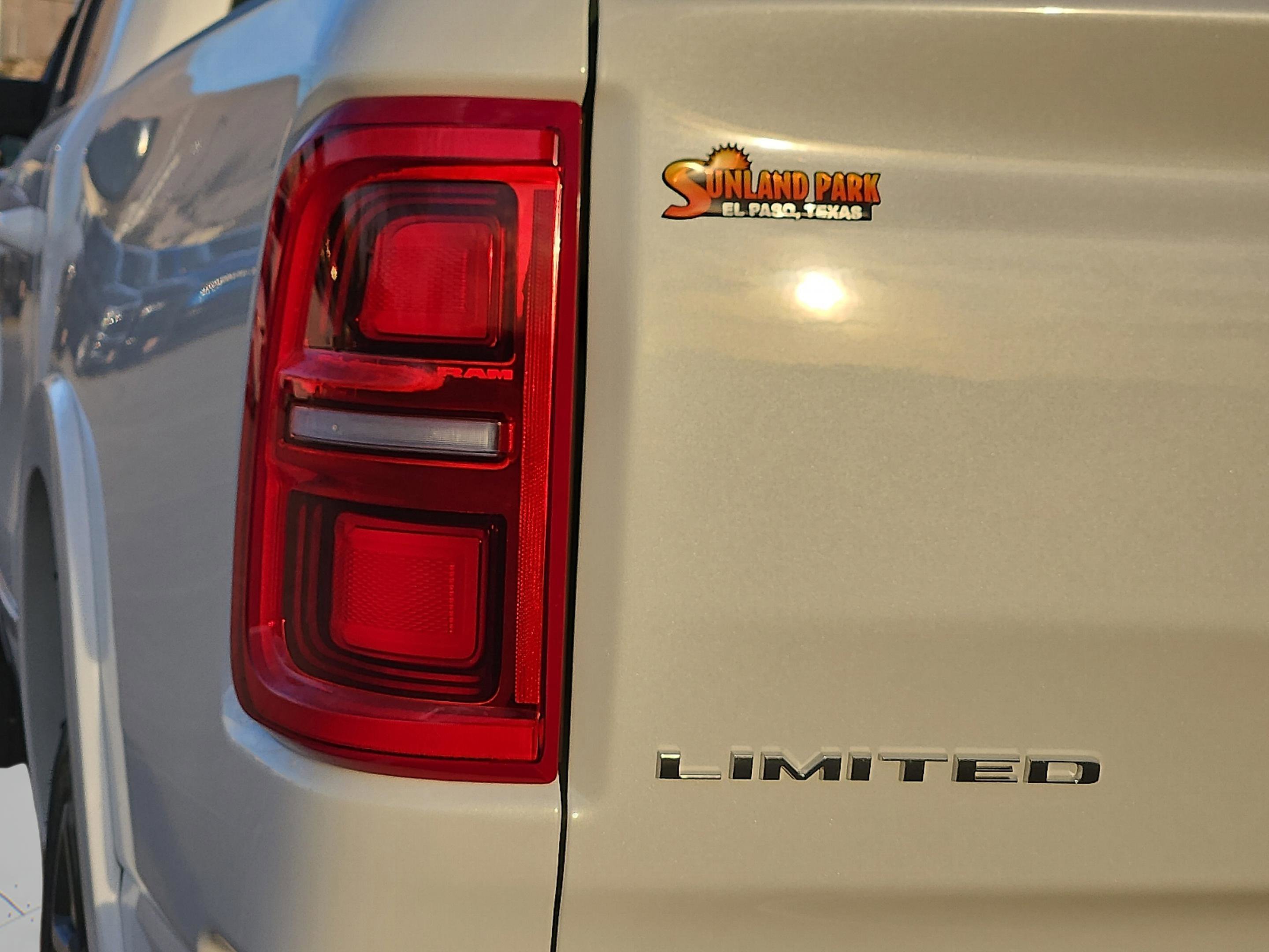 New 2026 Ivory White Tri-Coat Pearl-Coat Exterior Paint RAM Limited image 11