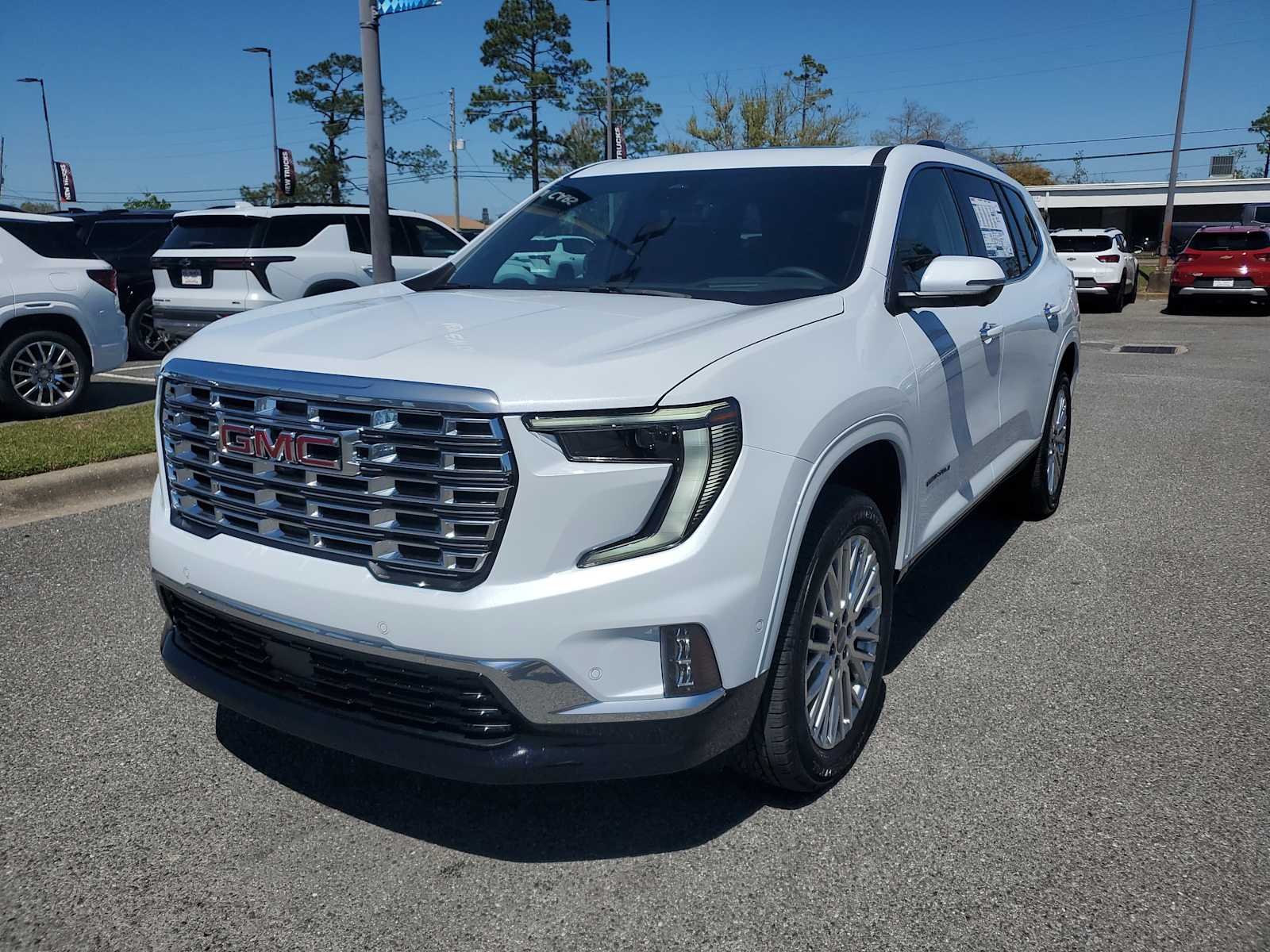 2026 GMC Acadia Denali FWD's photo