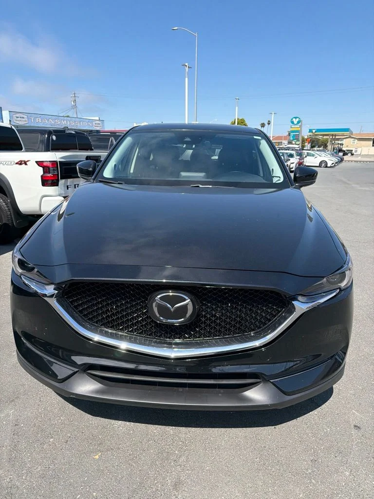 Used 2019 Black Mazda Grand Touring image 3