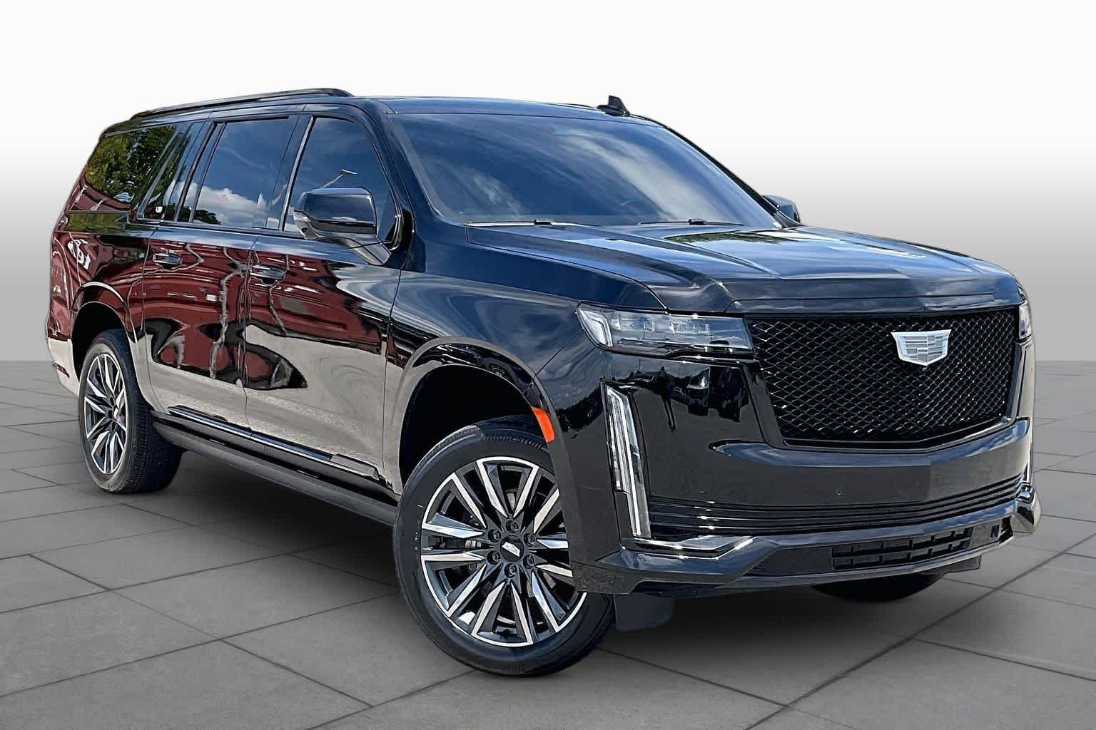 Used 2021 Black Raven Cadillac Sport Platinum image 3