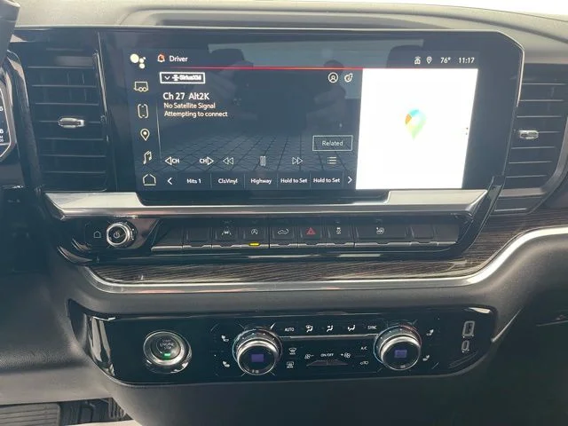 Used 2023 White GMC SLE image 41