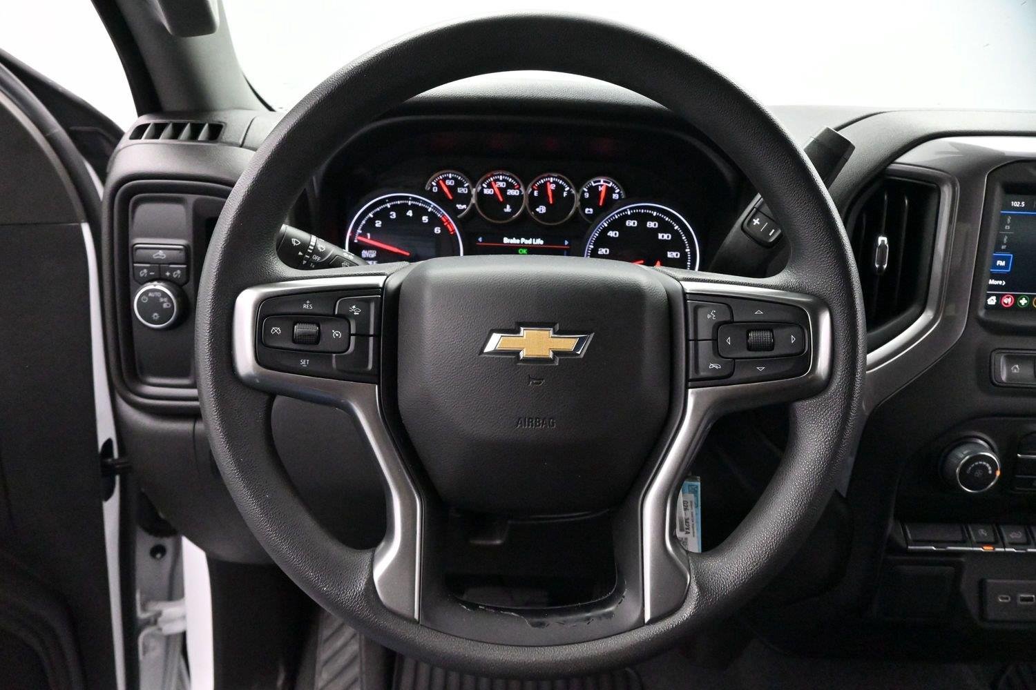 Used 2022 Summit White Chevrolet Custom image 15