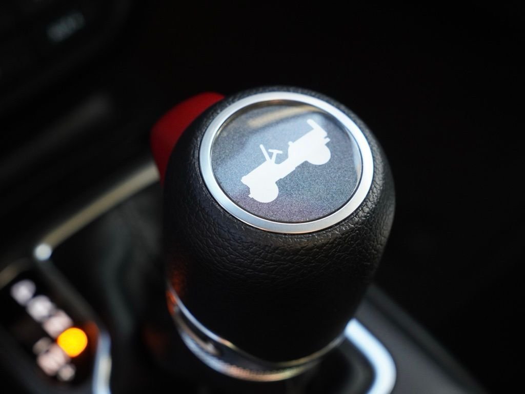 New 2026 Granite Crystal Metallic Clear-Coat Exterior Paint Jeep Willys image 15