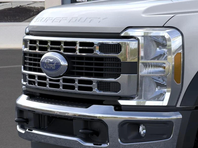 New 2026 Agate Black Metallic Ford F-550® XL image 17